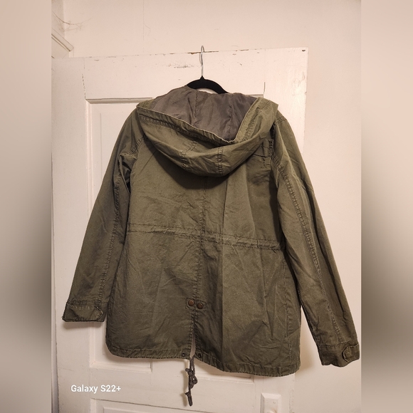 Jacket - Picture 3 of 3